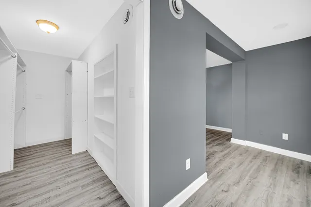 $310,000 | 2302 West 37th Avenue, Hobart, IN 46342