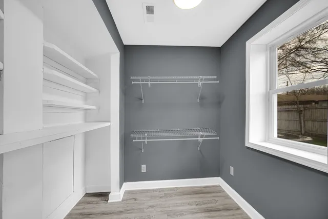 $310,000 | 2302 West 37th Avenue, Hobart, IN 46342