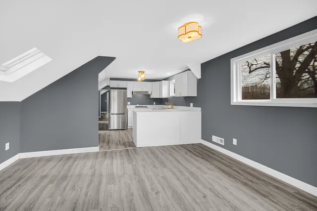 $310,000 | 2302 West 37th Avenue, Hobart, IN 46342