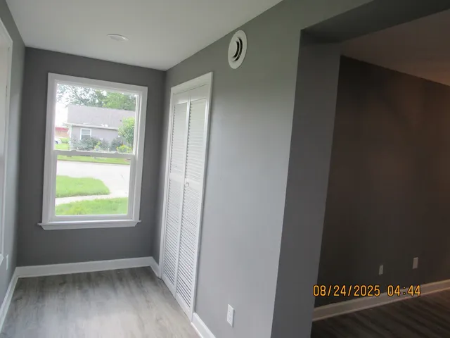 $310,000 | 2302 West 37th Avenue, Hobart, IN 46342