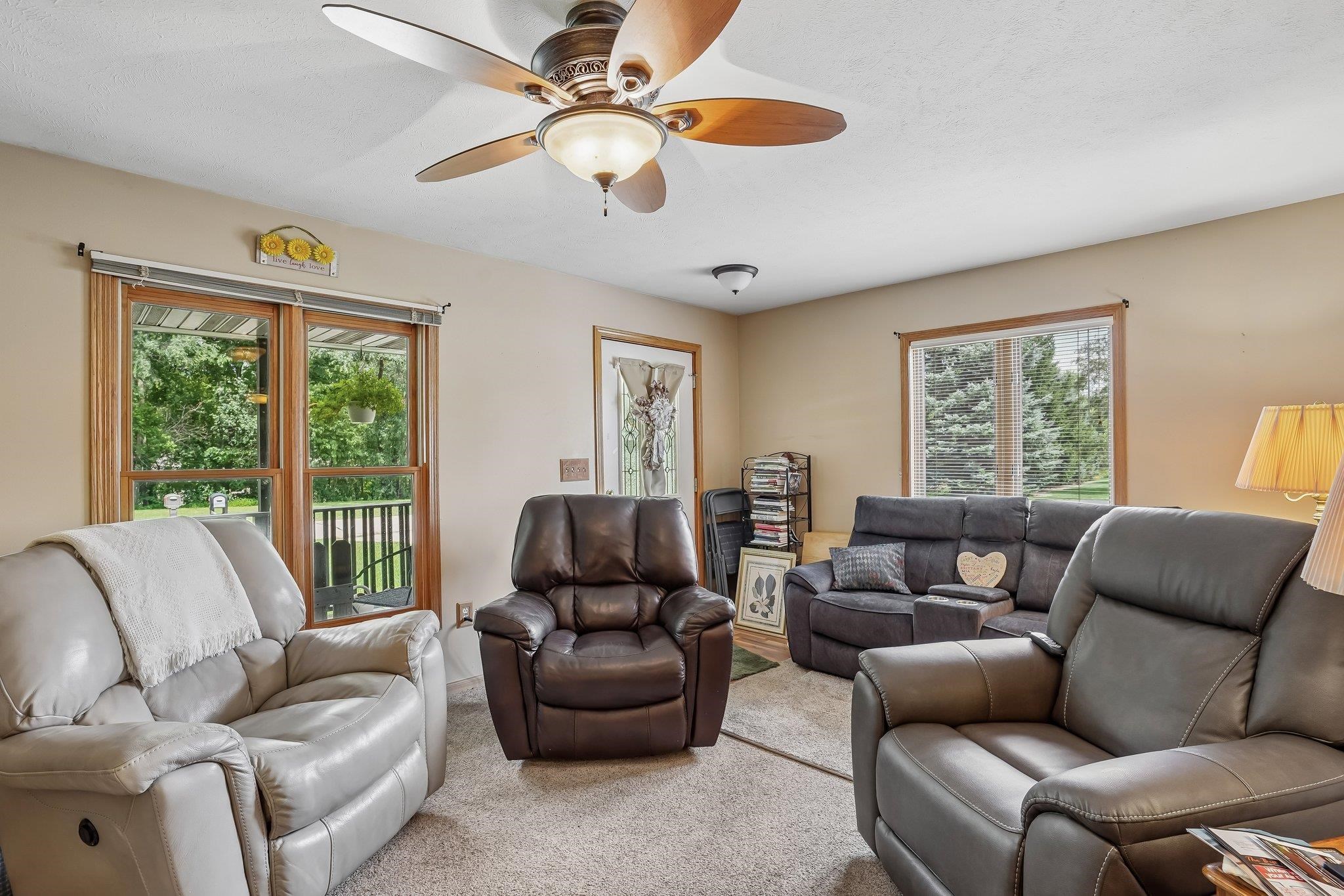2104 Thomas Beloit, WI 53511 - Photo 9 of 32 Gallery Image 9
