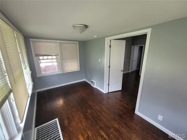 $135,000 | 2965 Kincaid Avenue, St. John, MO 63114