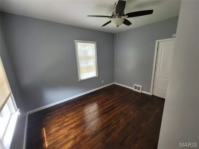 $135,000 | 2965 Kincaid Avenue, St. John, MO 63114