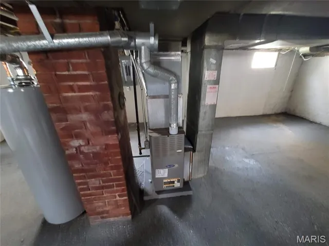 $135,000 | 2965 Kincaid Avenue, St. John, MO 63114