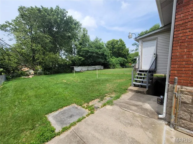 $135,000 | 2965 Kincaid Avenue, St. John, MO 63114