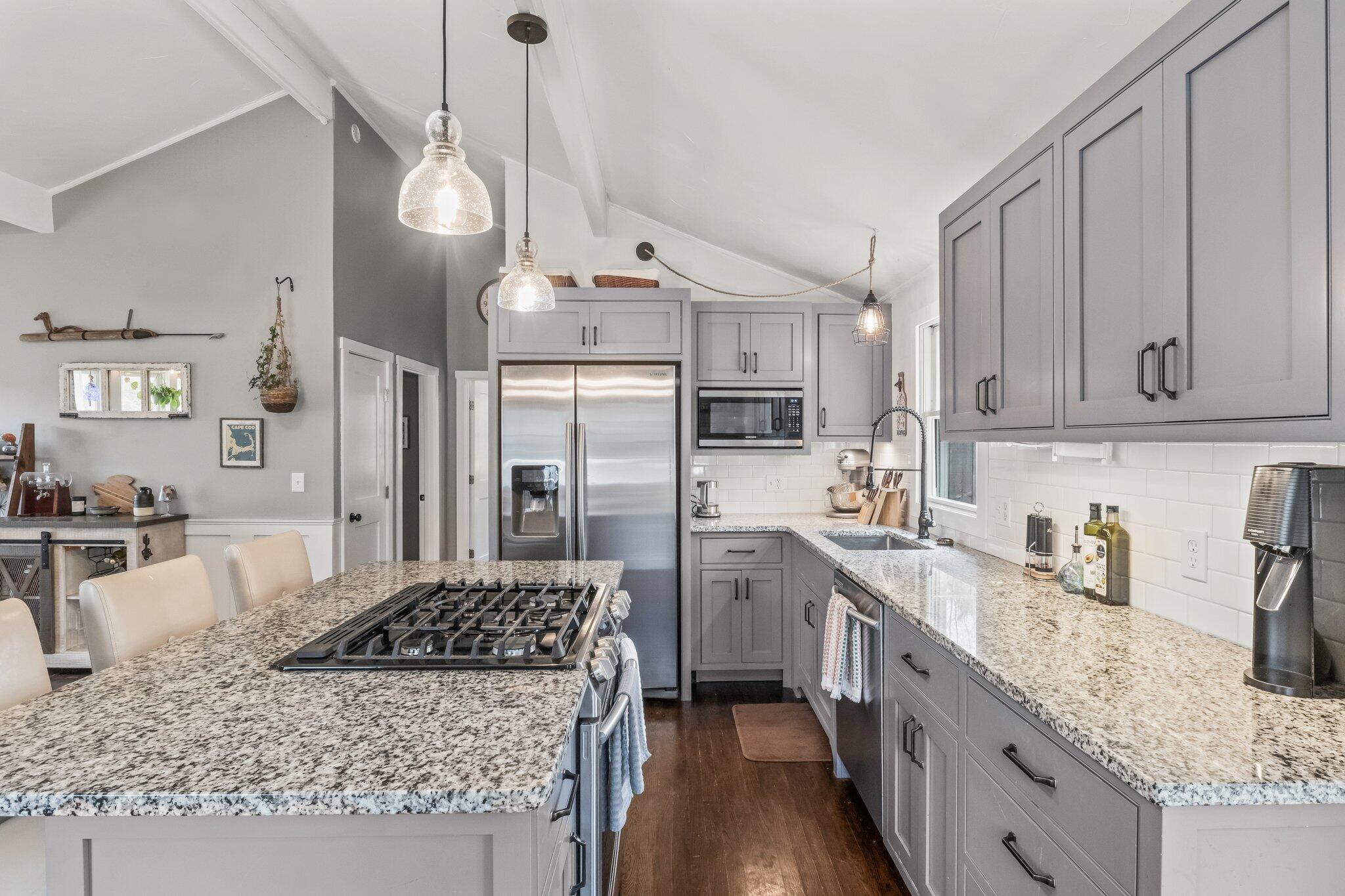 19 Guild Road Forestdale, MA 02644 - Photo 11 of 33 13-web-or-mls-19-guild-rd