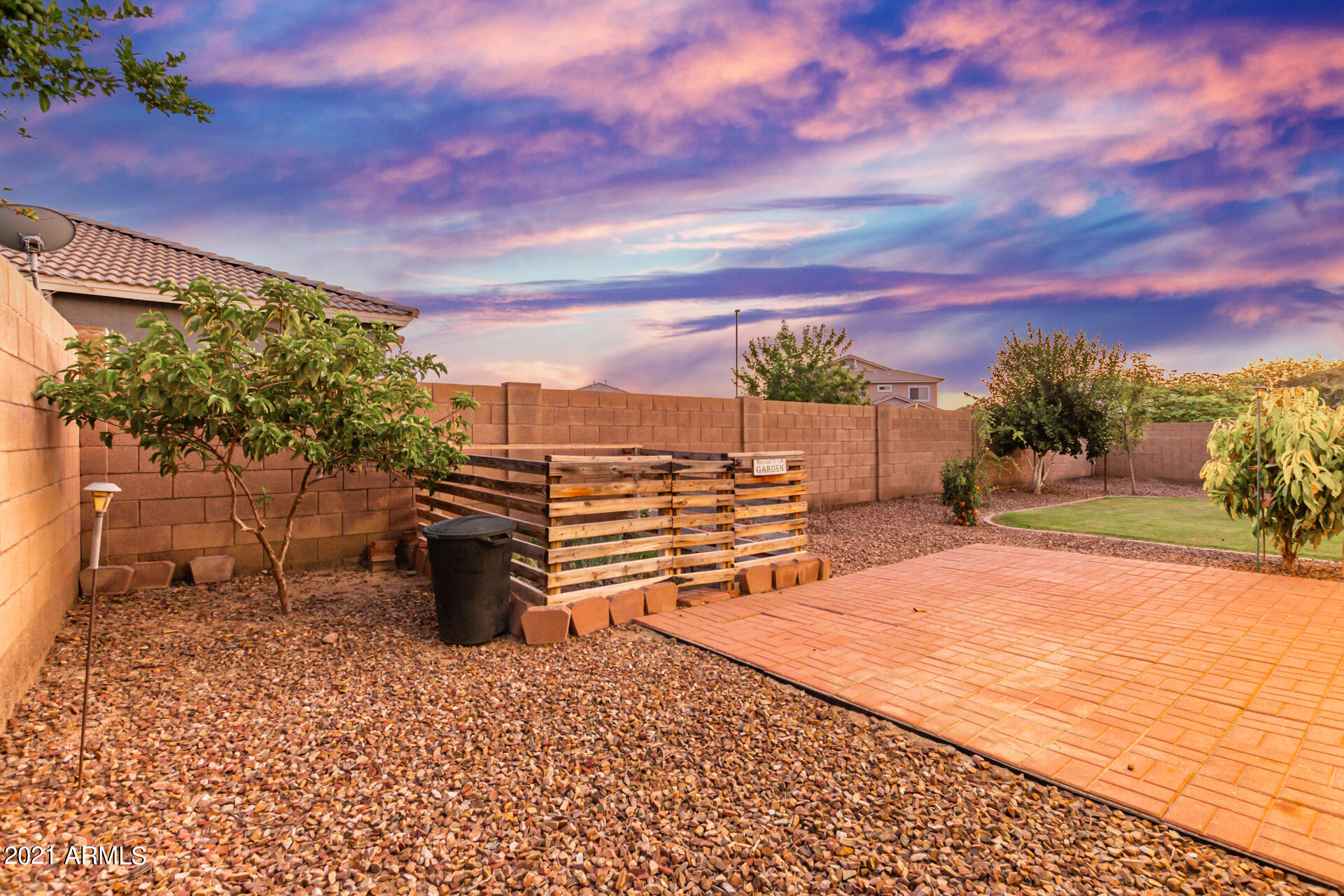3495 East Los Altos Road Gilbert, AZ 85297 - Photo 28 of 36 Low Maintenance Landscaping