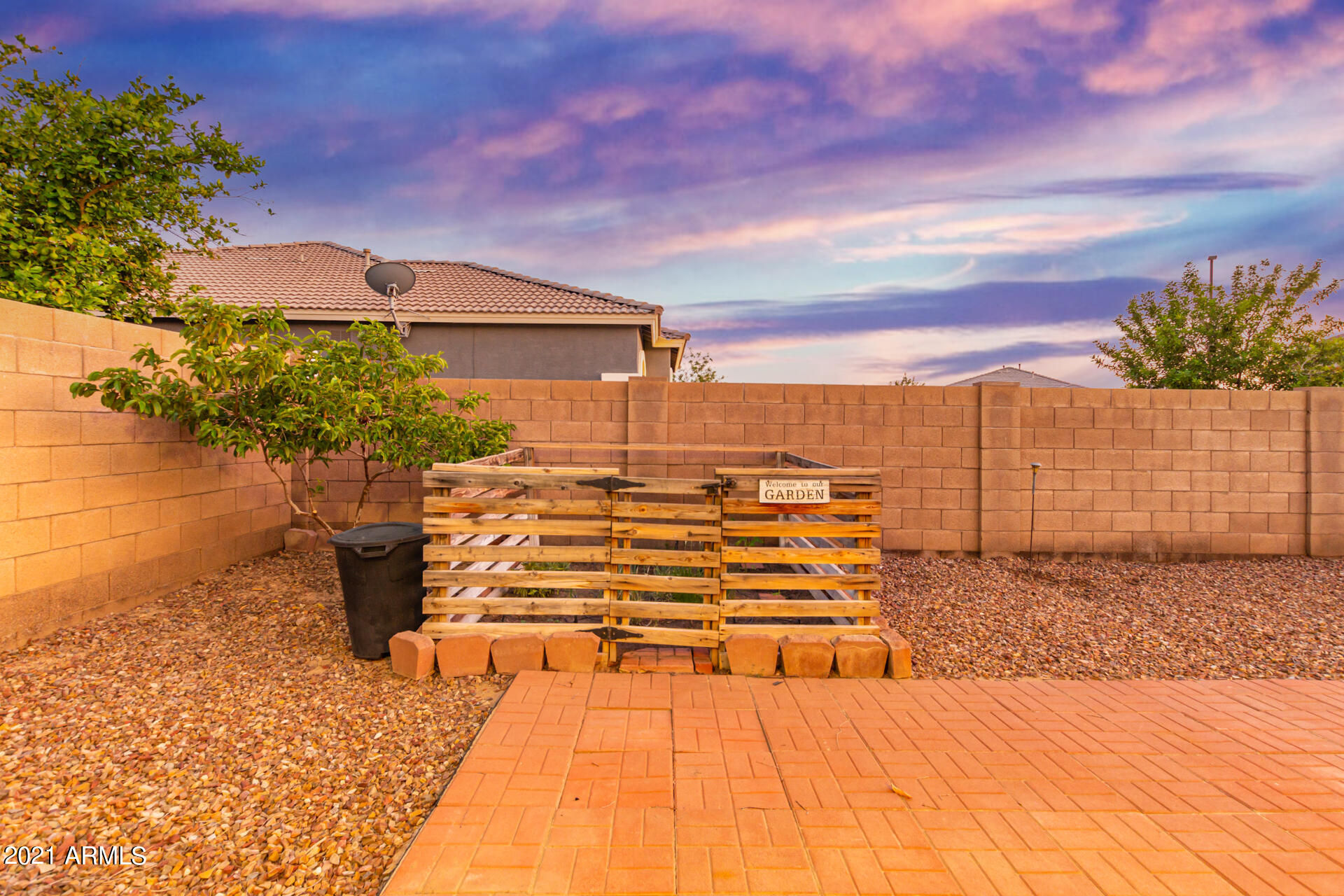 3495 East Los Altos Road Gilbert, AZ 85297 - Photo 29 of 36 Personal Garden