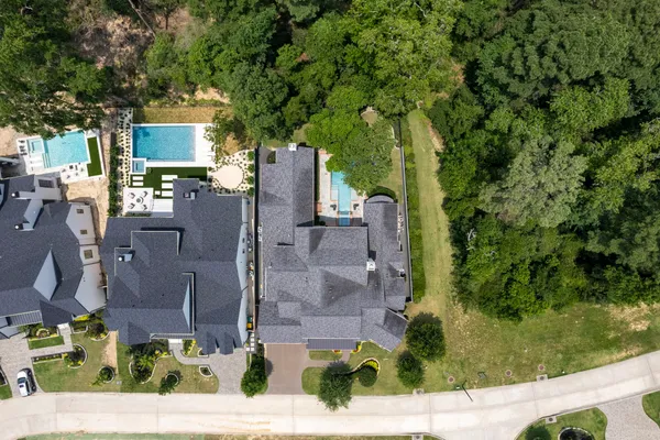 $2,825,000 | 79 Simon Lake Lane, The Woodlands, TX 77381