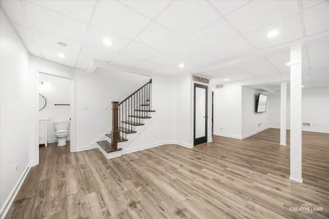 $995,000 | 2552 Dewes Lane, Naperville, IL 60564