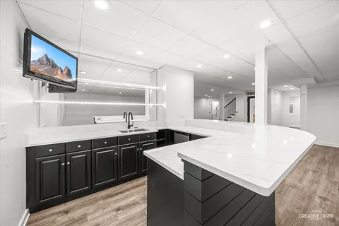 $995,000 | 2552 Dewes Lane, Naperville, IL 60564