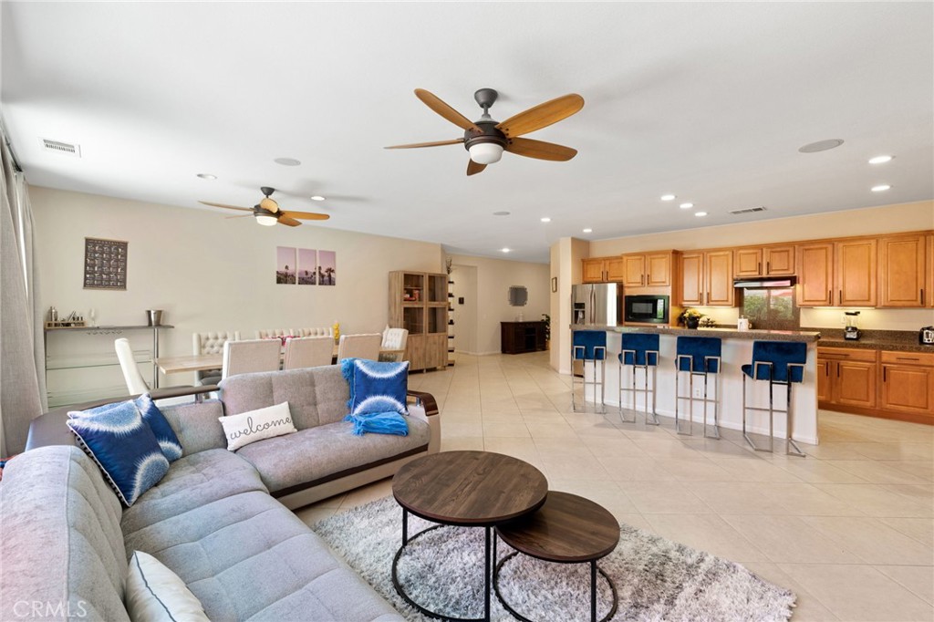 43680 Riunione Place Indio, CA 92203 - Photo 11 of 47