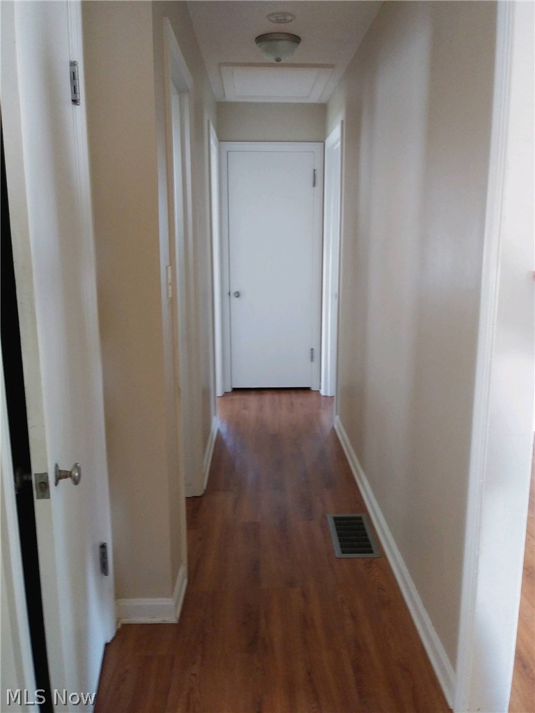 12209 West Lake Road Vermilion, OH 44089 - Photo 11 of 18 Gallery Image 11
