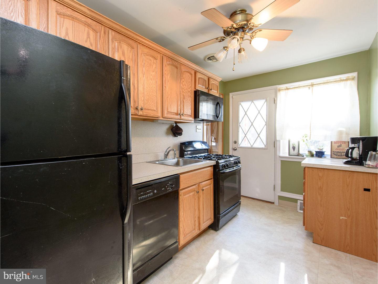 1408 Grace Road Swarthmore, PA 19081 - Photo 9 of 24