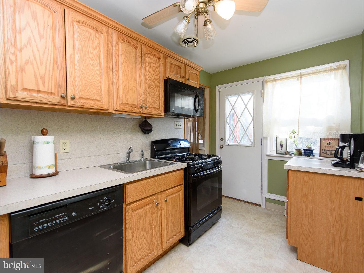 1408 Grace Road Swarthmore, PA 19081 - Photo 10 of 24