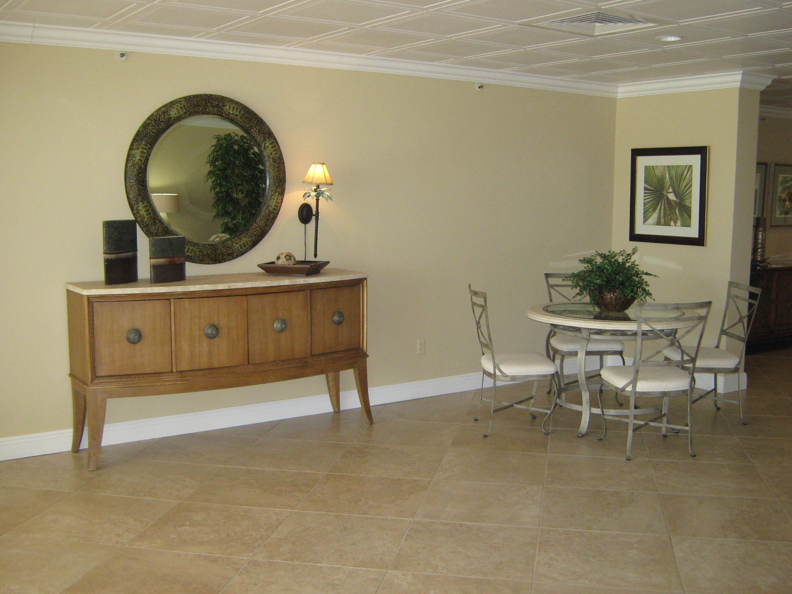 375 South Beach Road, Unit 403&404 Jupiter, FL 33469 - Photo 5 of 46 Decorator Lobby 08