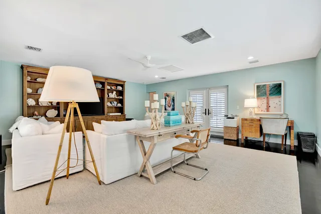 $21,500 | 136 Worth Court South, West Palm Beach, FL 33405