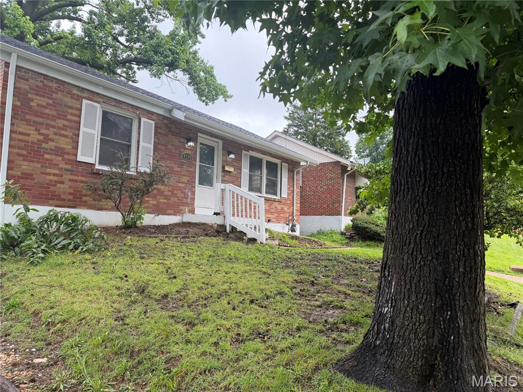 4705 Jordan Street St. Louis, MO 63121 - Photo 1 of 20