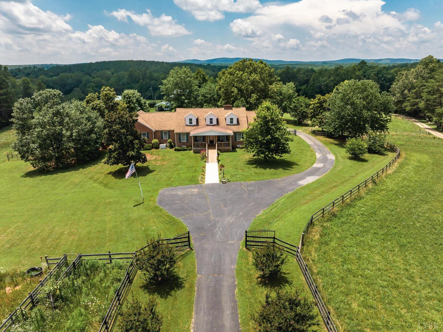2667 Union Church Road Gladstone, VA 24553 - Photo 3 of 75 an aerial view of a house
