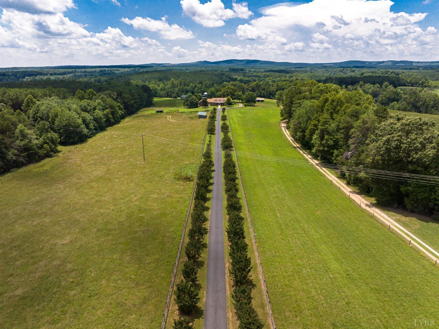 2667 Union Church Road Gladstone, VA 24553 - Photo 4 of 75