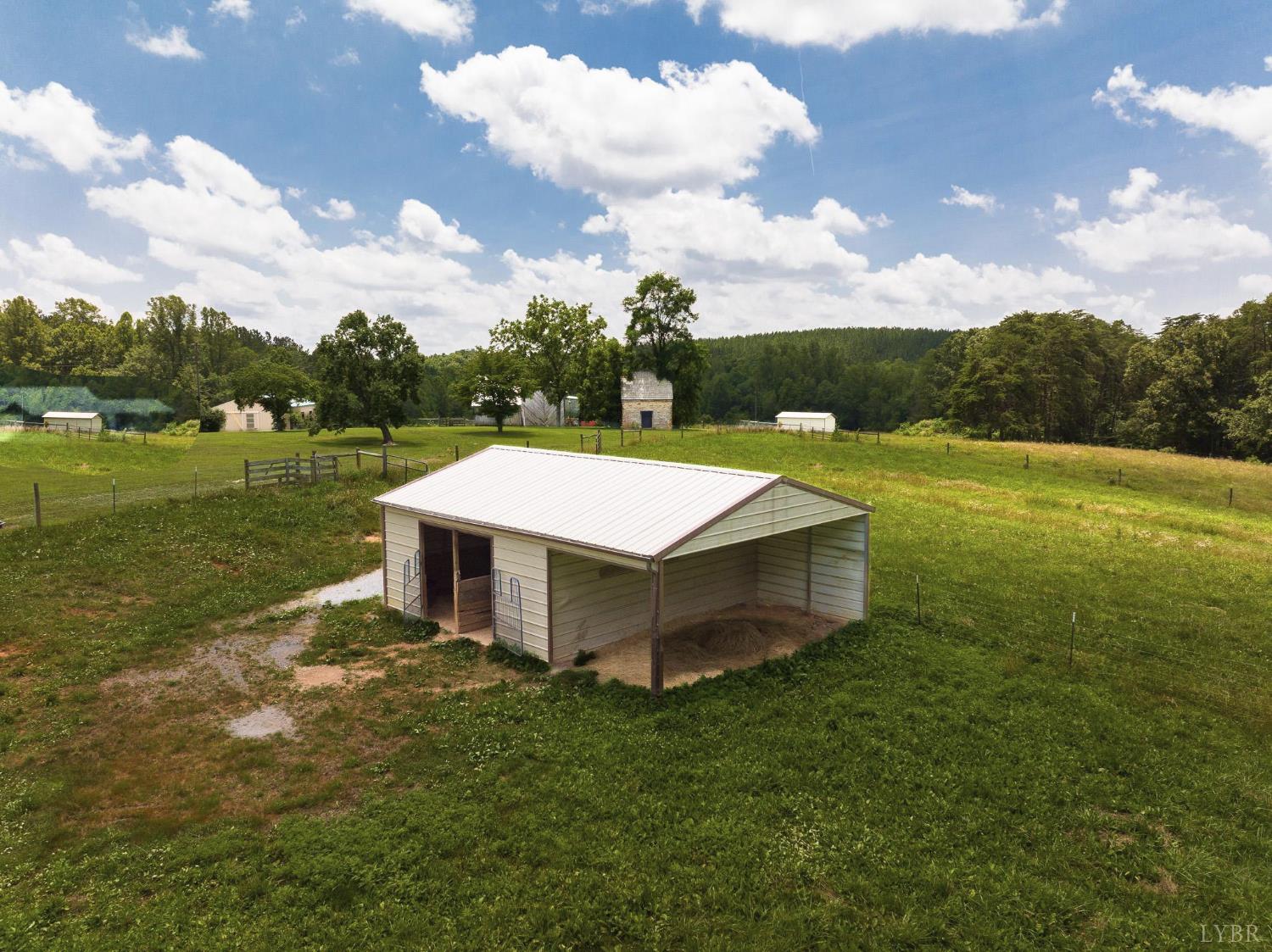 2667 Union Church Road Gladstone, VA 24553 - Photo 59 of 75 a view of a house with a yard