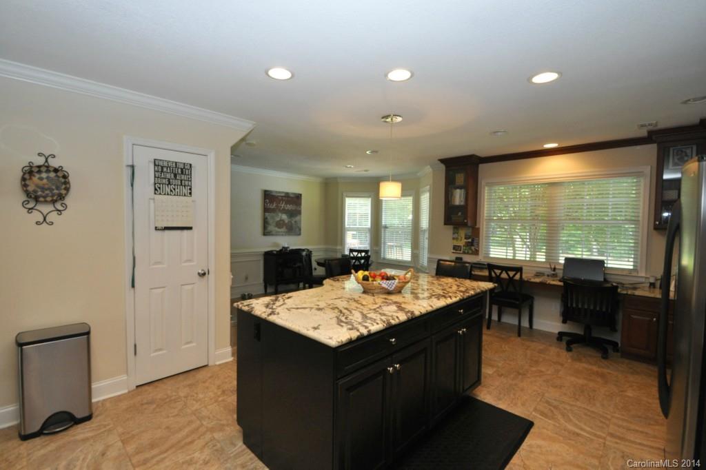 2624 South Point Road Belmont, NC 28012 - Photo 6 of 19 Gallery Image 6