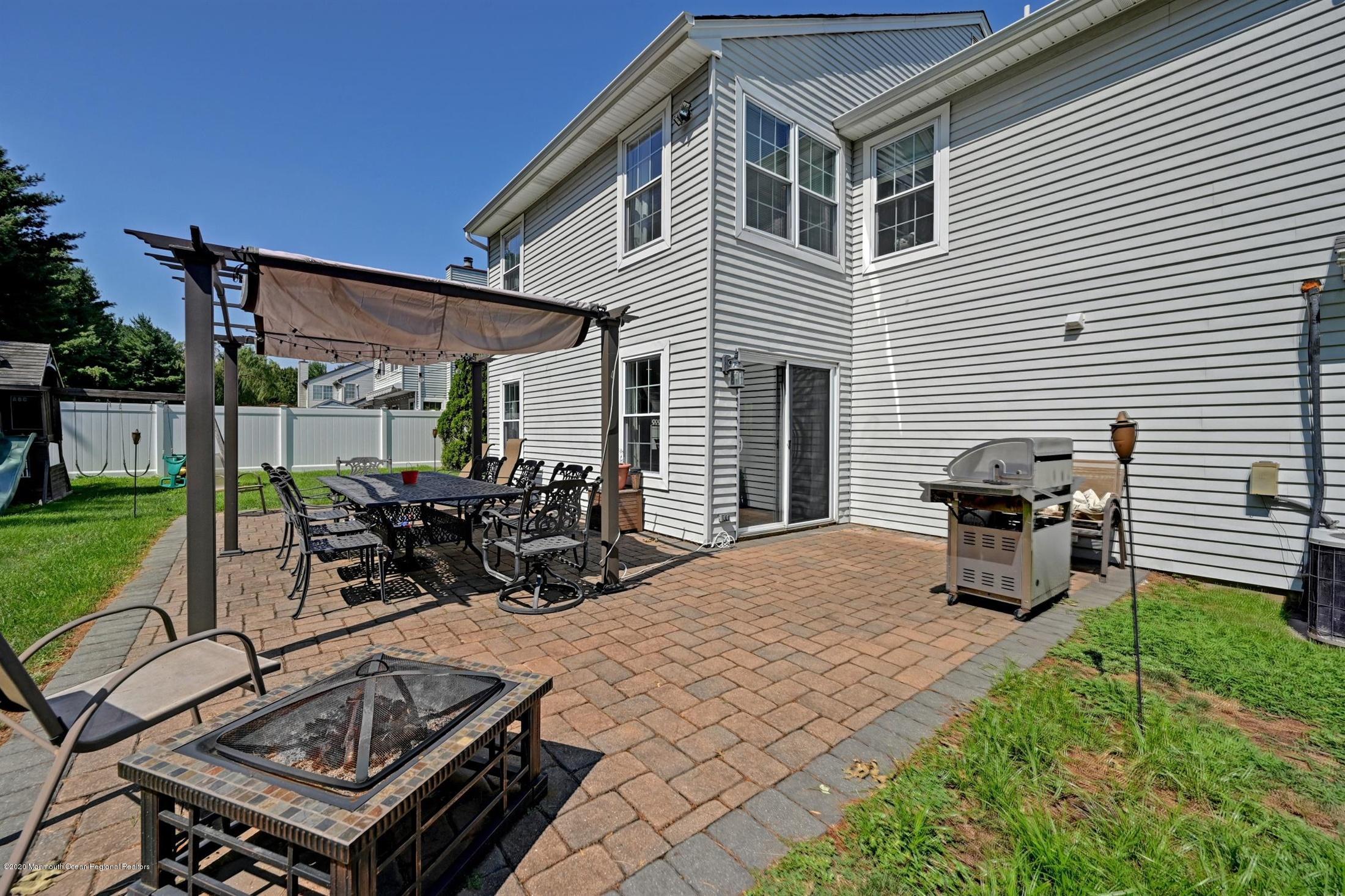 9 Greenfield Road Manalapan, NJ 07726 - Photo 34 of 38 34-Back Patio