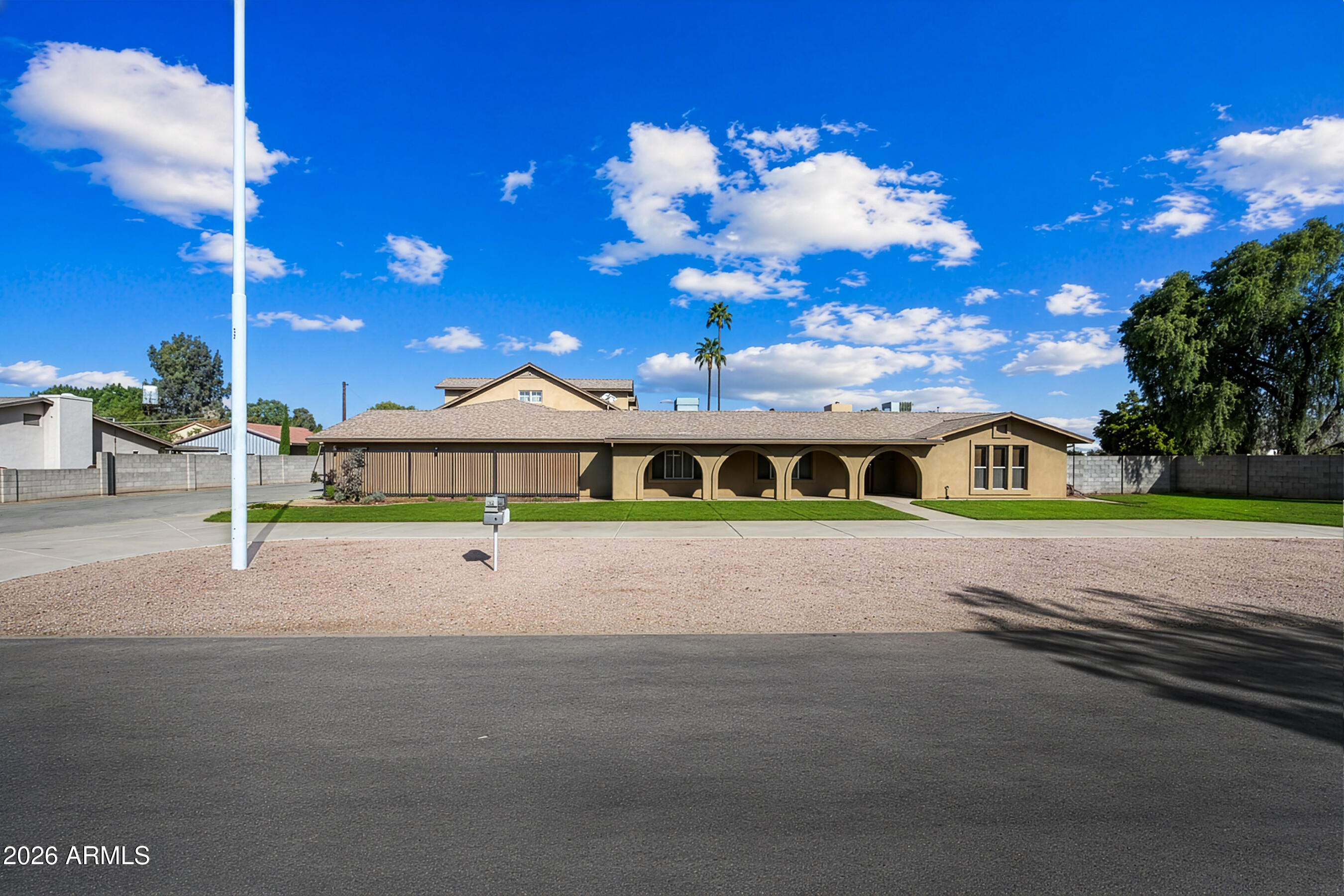 322 East Redfield Road Chandler, AZ 85225 - Photo 6 of 50 Street View