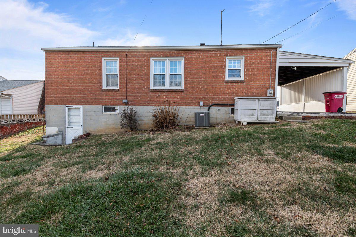 11319 Manse Road Hagerstown, MD 21740 - Photo 33 of 35