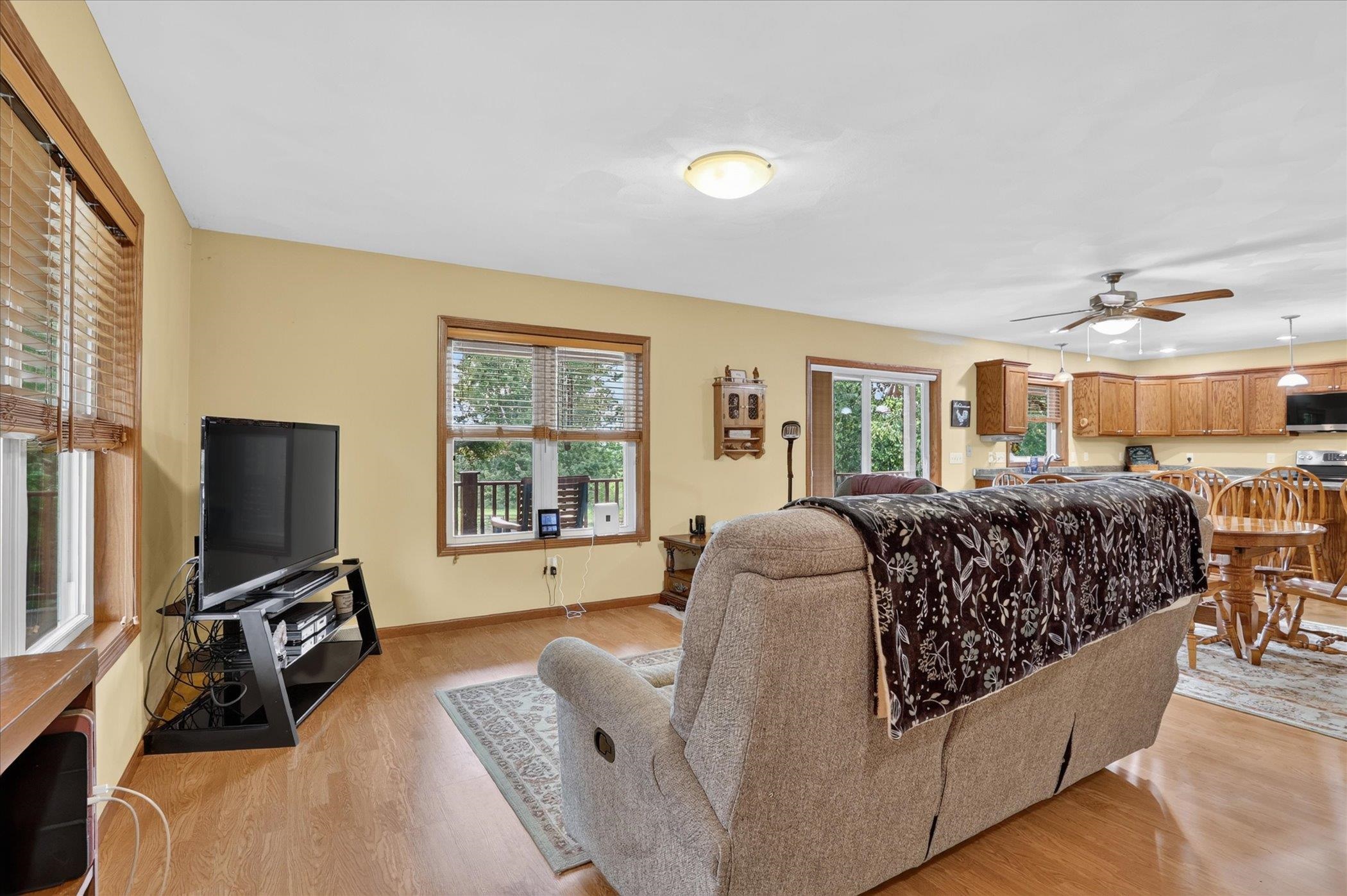12947 West Dorner Road Brodhead, WI 53520 - Photo 4 of 78 Gallery Image 4