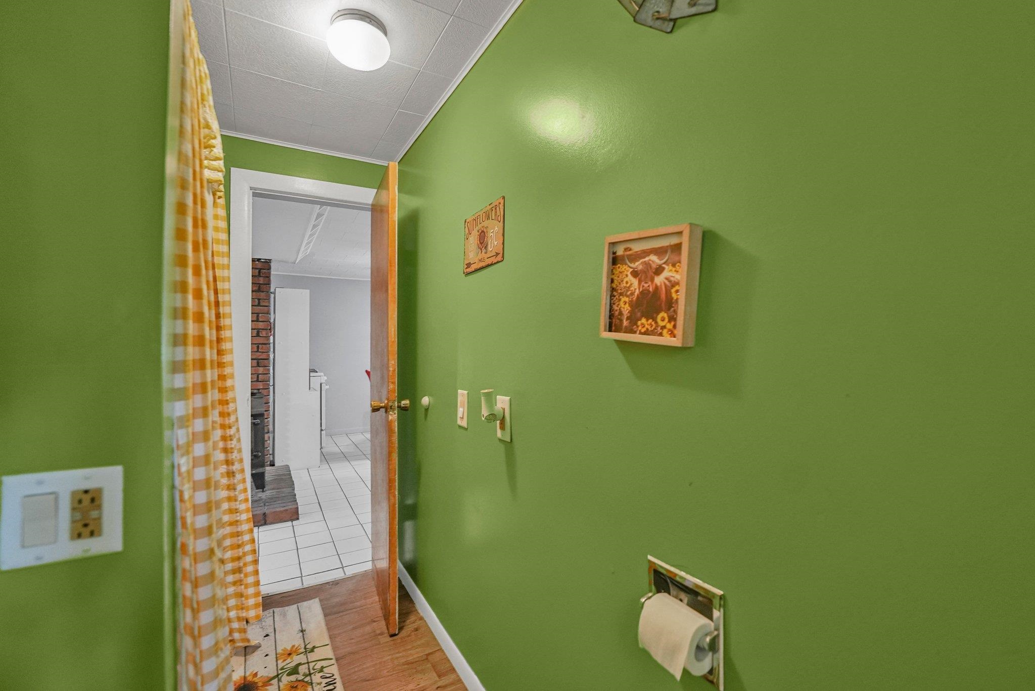4507 Vance Road Traverse City, MI 49685 - Photo 13 of 39 1936170-4900acb6-6a6f-4527-9a77-6a7dfb06fb9a.JPG