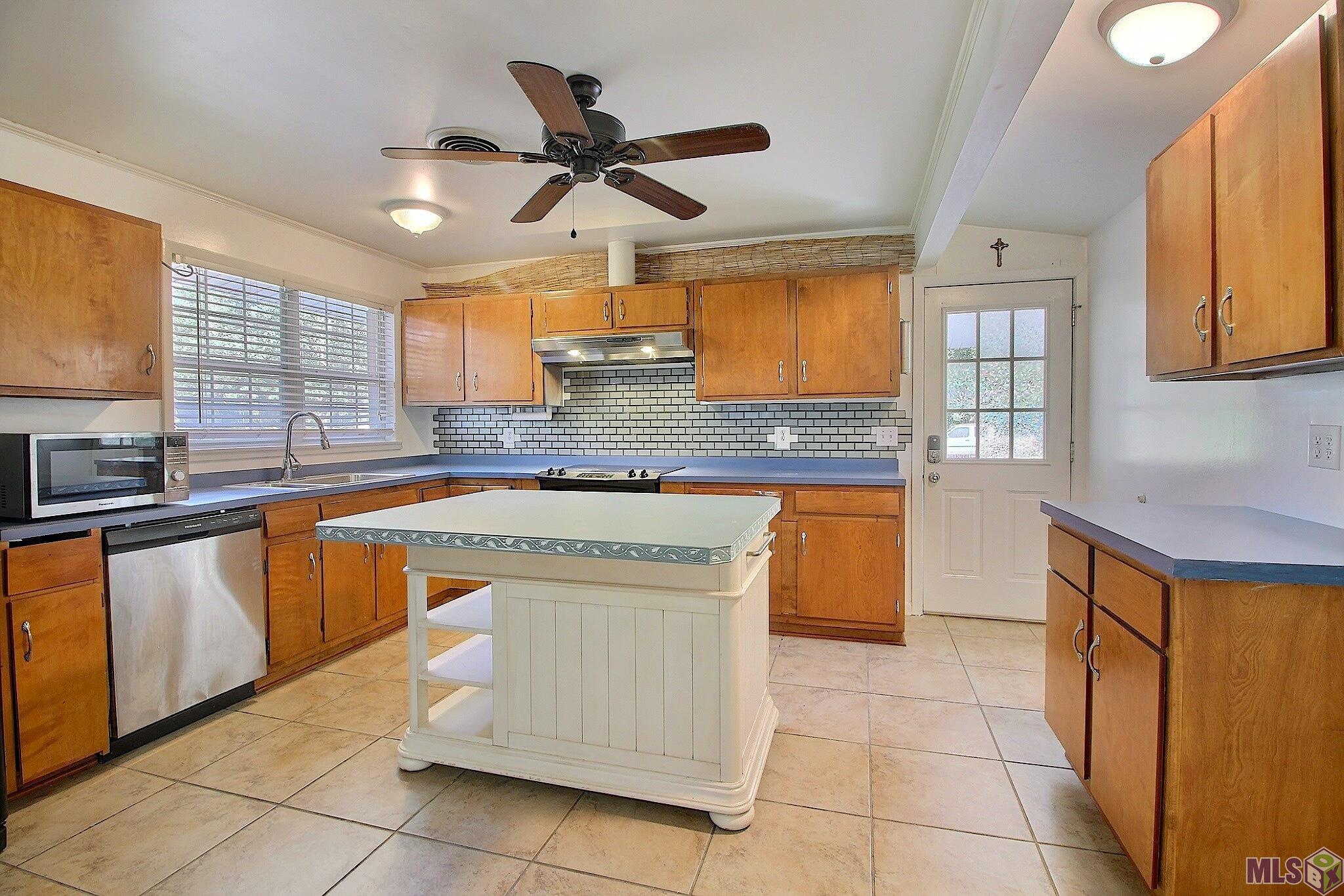 8032 Sholar Drive Baton Rouge, LA 70809 - Photo 9 of 20