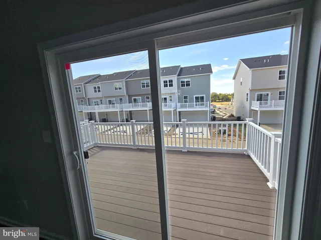 $2,050 | 1344 Red Clover Lane, Ranson, WV 25438