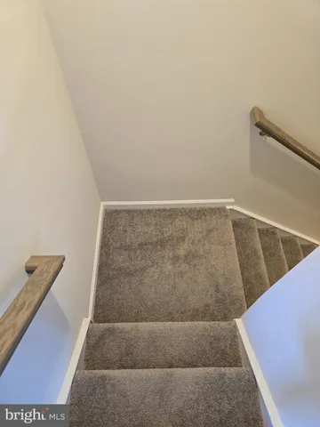 $2,050 | 1344 Red Clover Lane, Ranson, WV 25438