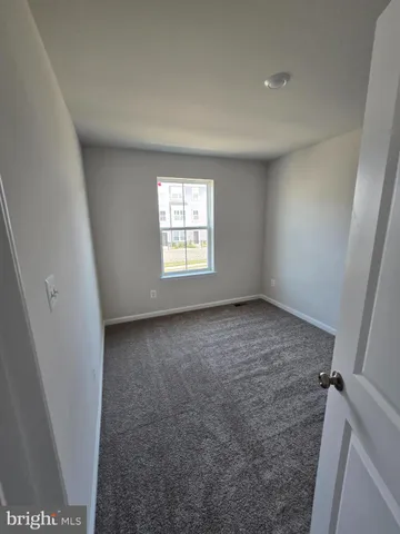 $2,050 | 1344 Red Clover Lane, Ranson, WV 25438