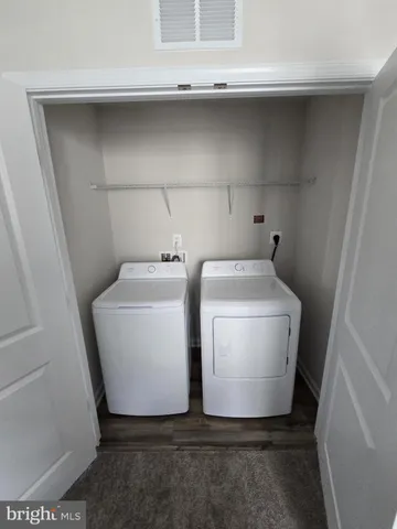 $2,050 | 1344 Red Clover Lane, Ranson, WV 25438