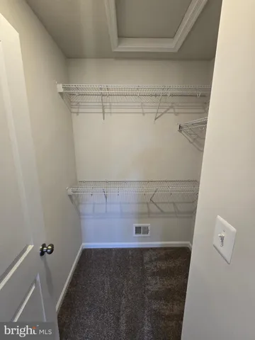 $2,050 | 1344 Red Clover Lane, Ranson, WV 25438