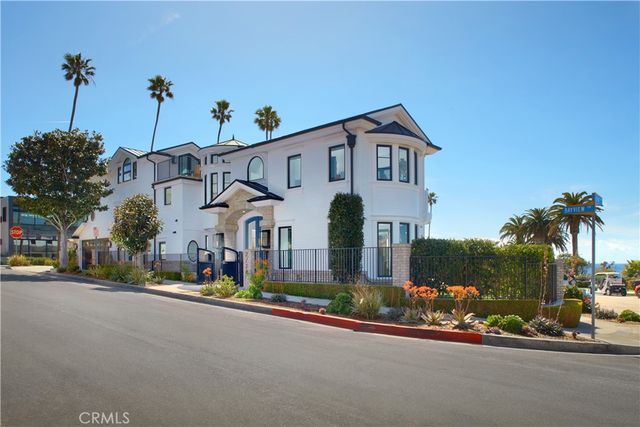 $15,500,000 | 2724 Ocean Boulevard, Corona del Mar, CA 92625