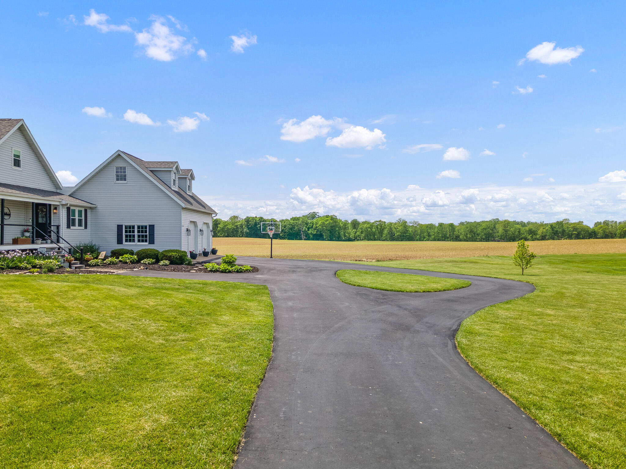 4932 Swisher Road Cable, OH 43009 - Photo 7 of 59