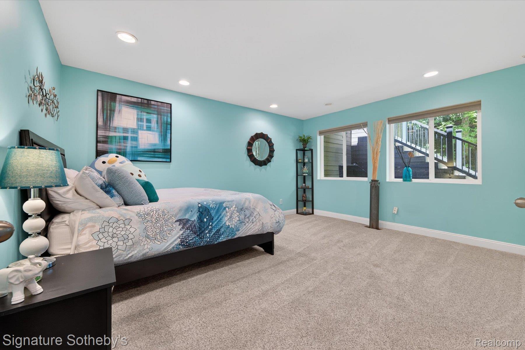 30650 Lahser Road Franklin, MI 48025 - Photo 31 of 93 024-30650-Lahser-Rd-Beverly-Hills-MI-48025-WindowStill.jpg