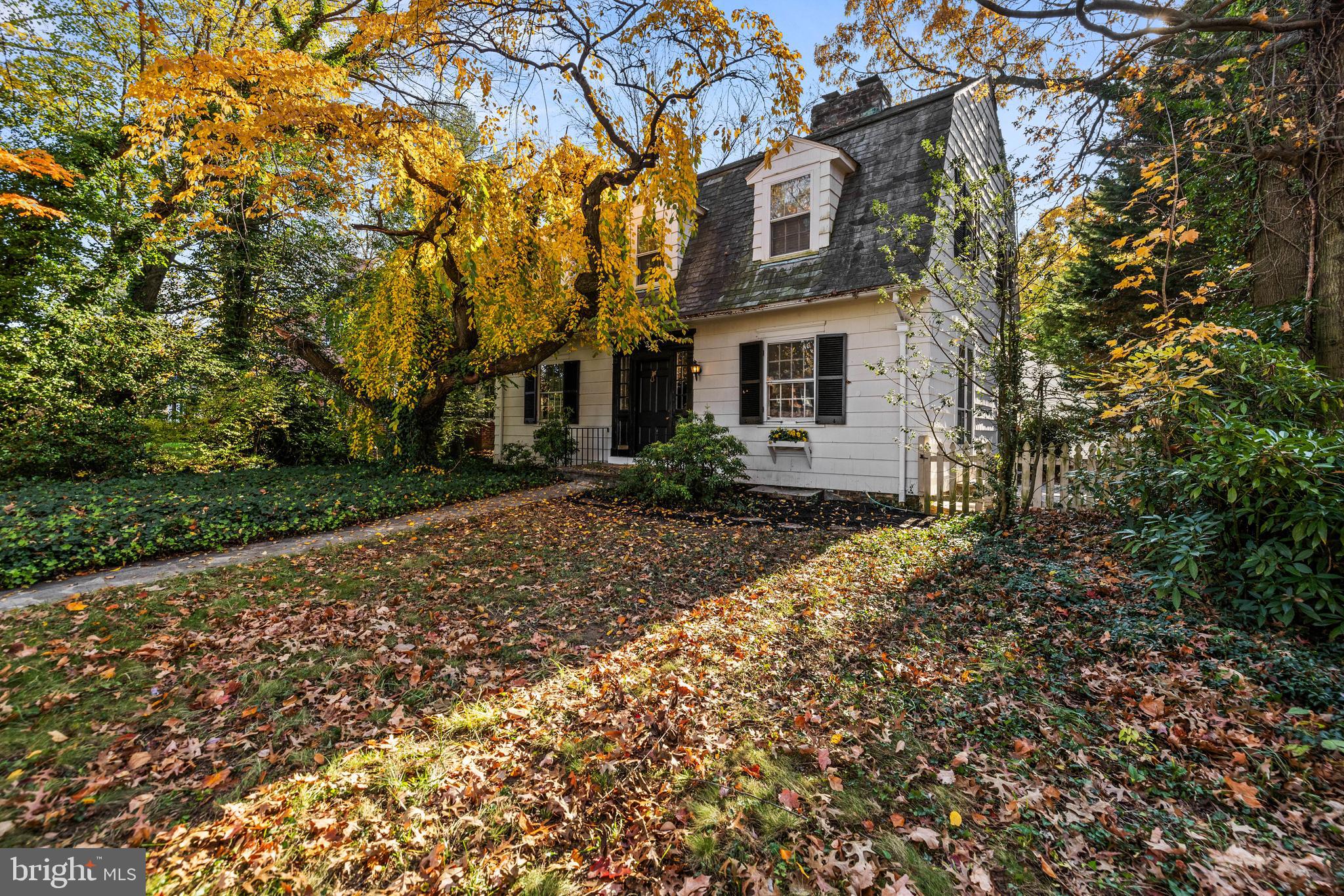 327 Broxton Road Baltimore, MD 21212 - Photo 2 of 47 Welcome Home!