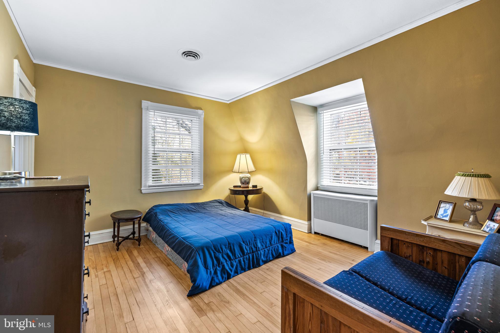 327 Broxton Road Baltimore, MD 21212 - Photo 25 of 47 Bedroom 2