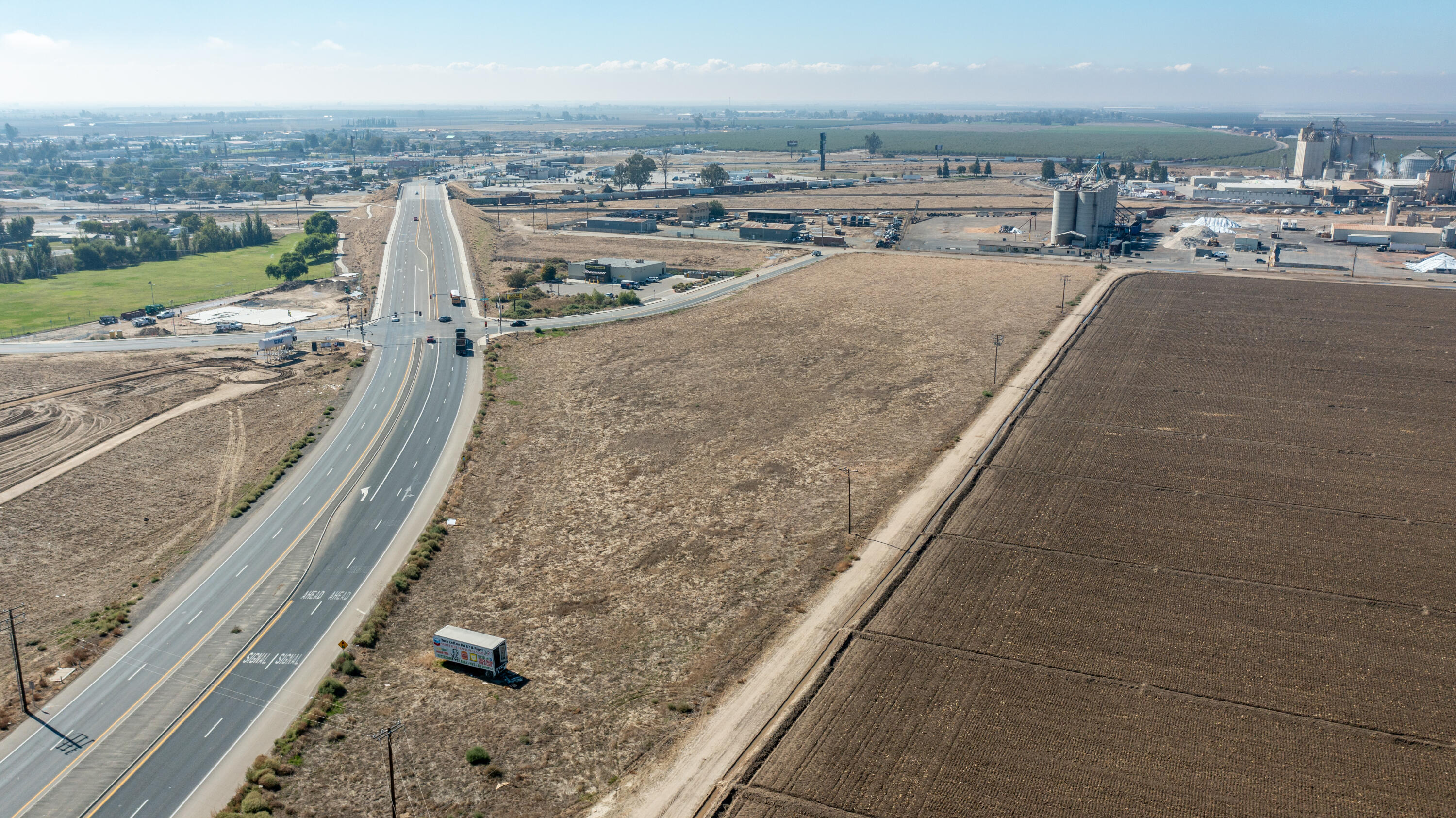 West Riggin Avenue Visalia, CA 93291 - Photo 8 of 25 Goshen 9 Acres-008
