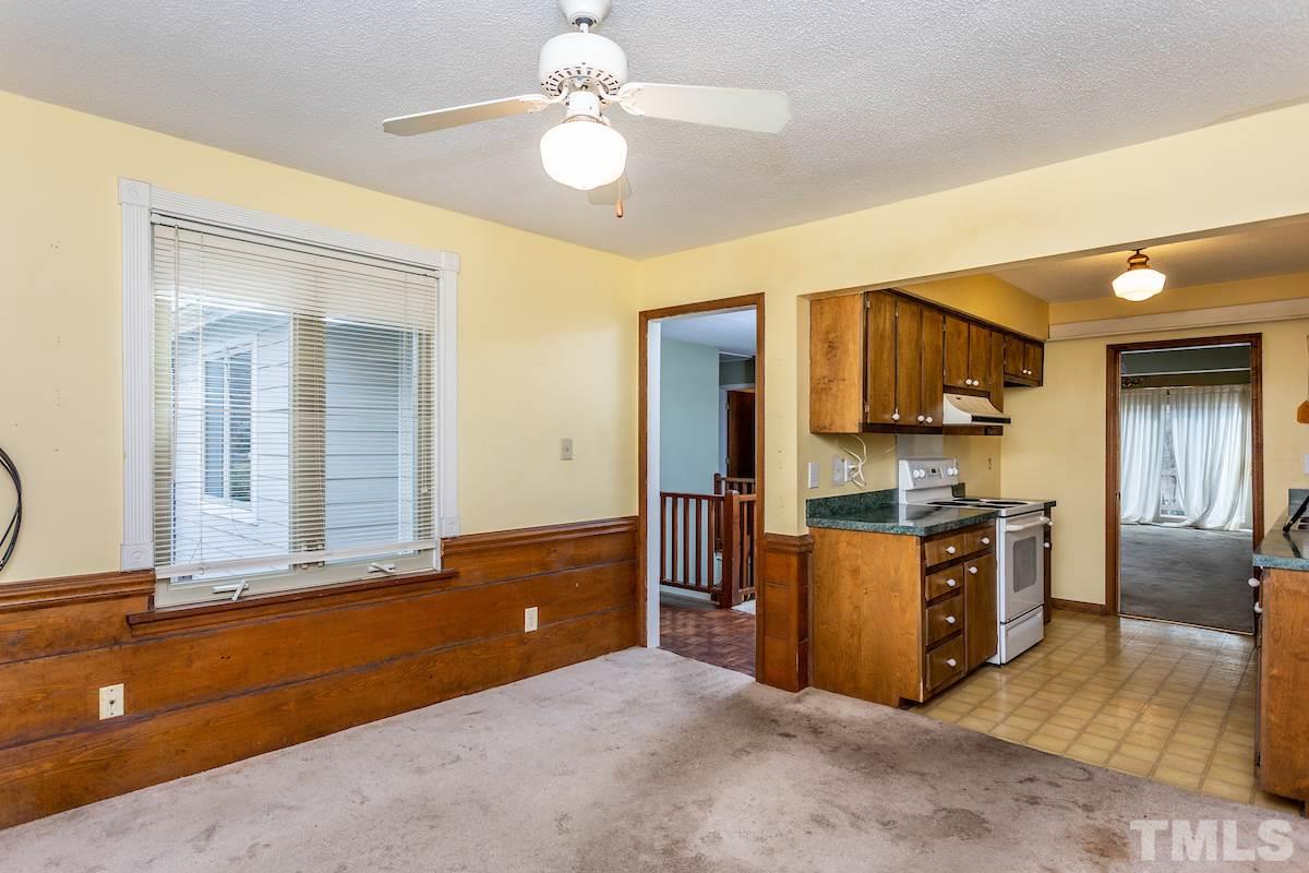 5827 Branchwood Road Raleigh, NC 27609 - Photo 4 of 19