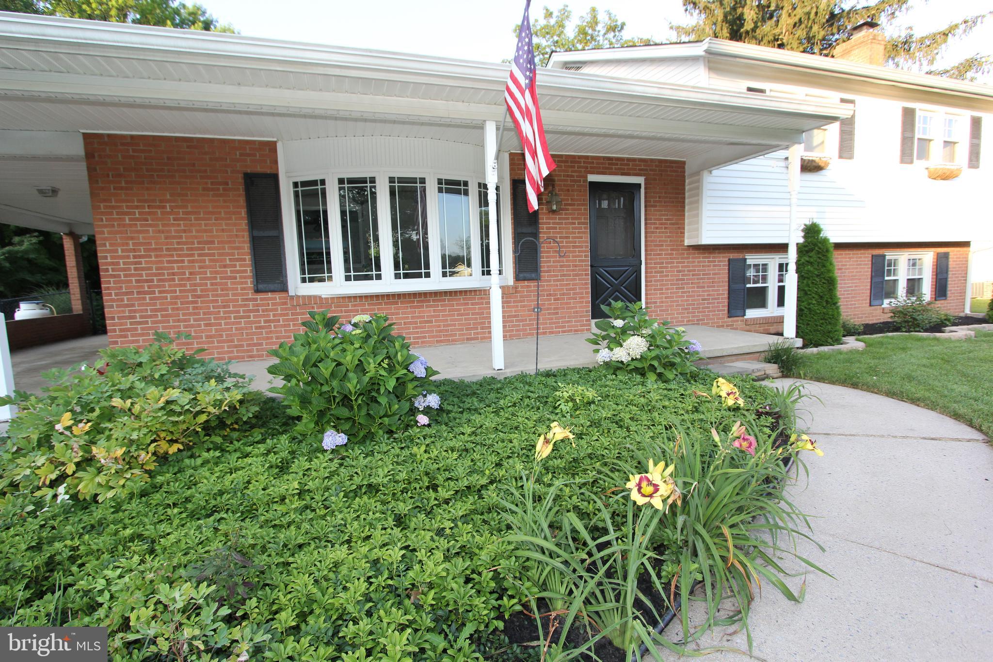 7917 Edgewood Farm Road Frederick, MD 21702 - Photo 3 of 69 Step on up