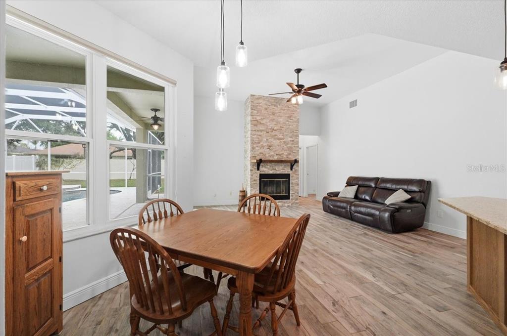 2214 Longmore Circle Valrico, FL 33596 - Photo 12 of 61