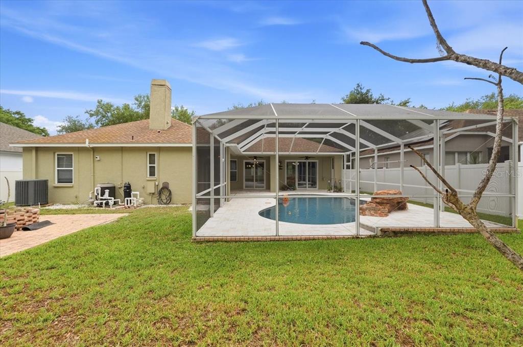 2214 Longmore Circle Valrico, FL 33596 - Photo 2 of 61