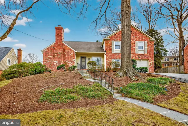 $1,200,000 | 7002 Old Cabin Lane, Rockville, MD 20852