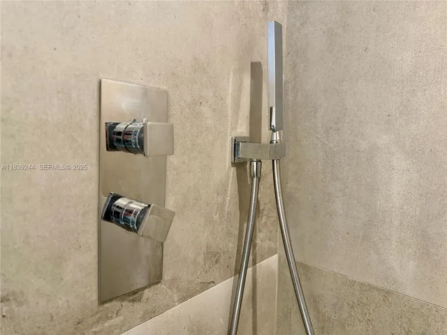 a close view of sink