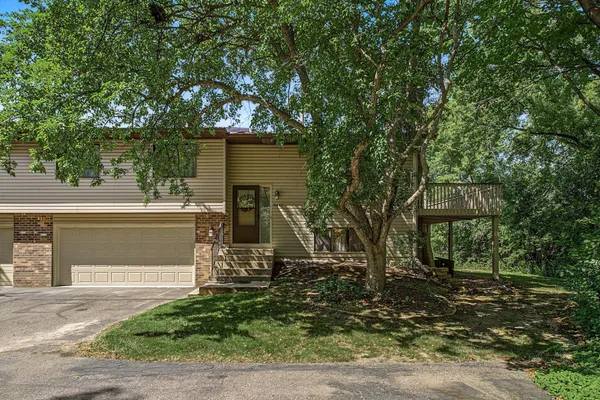 $326,900 | 8445 Morgan Lane, Eden Prairie, MN 55347
